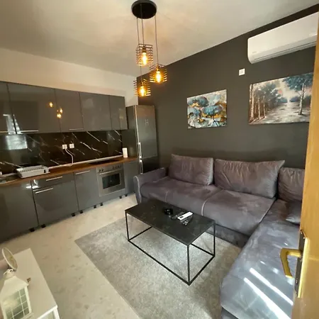 Fin Apartment *